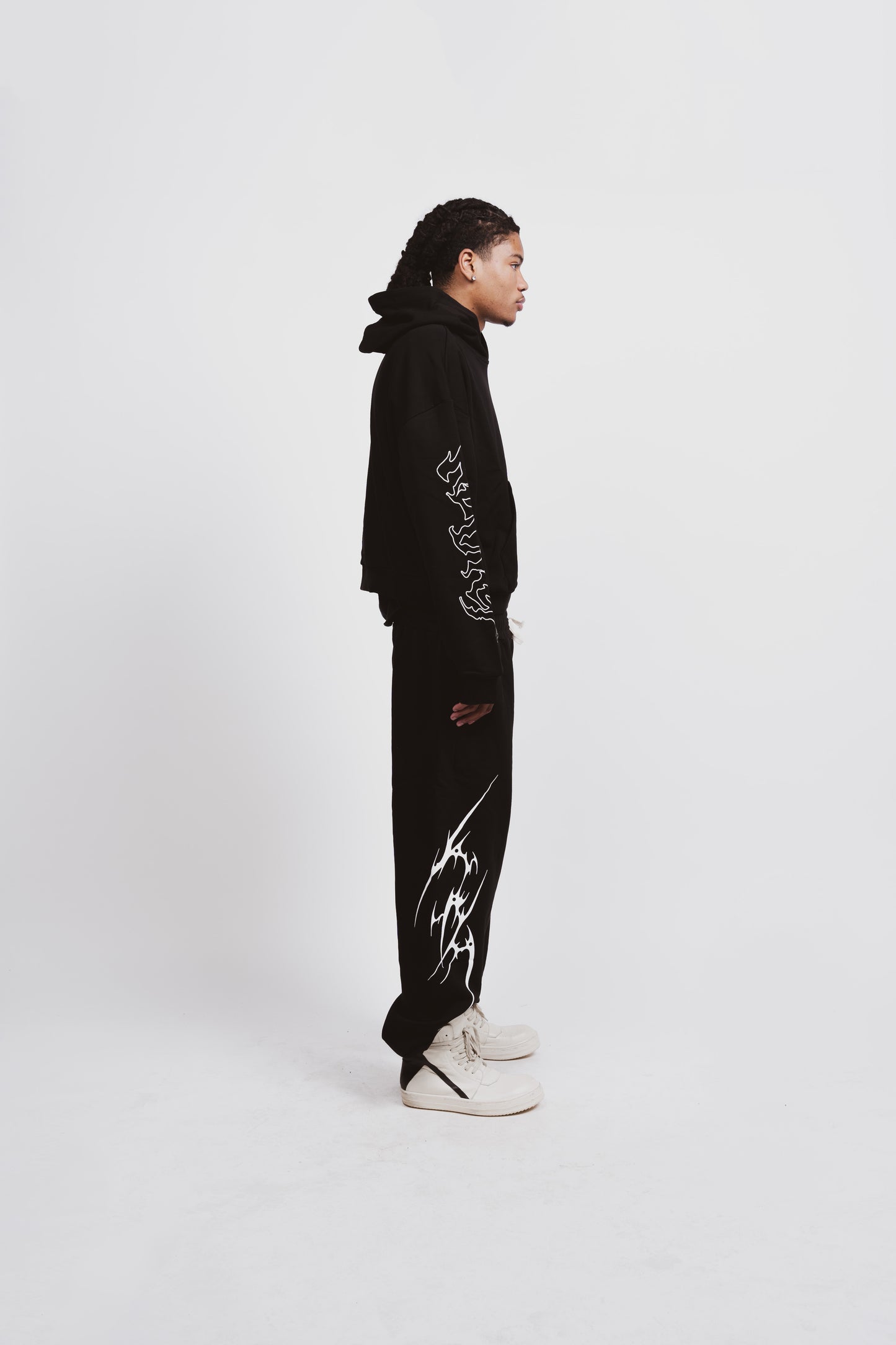 Black Essential Pants